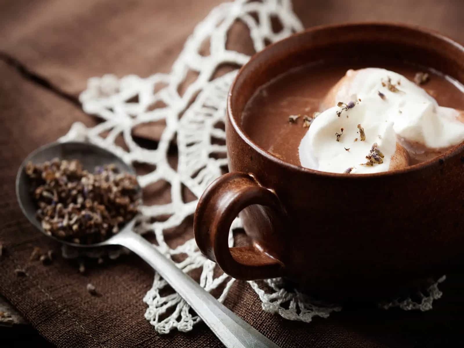 Cioccolata, storia della bevanda degli dei