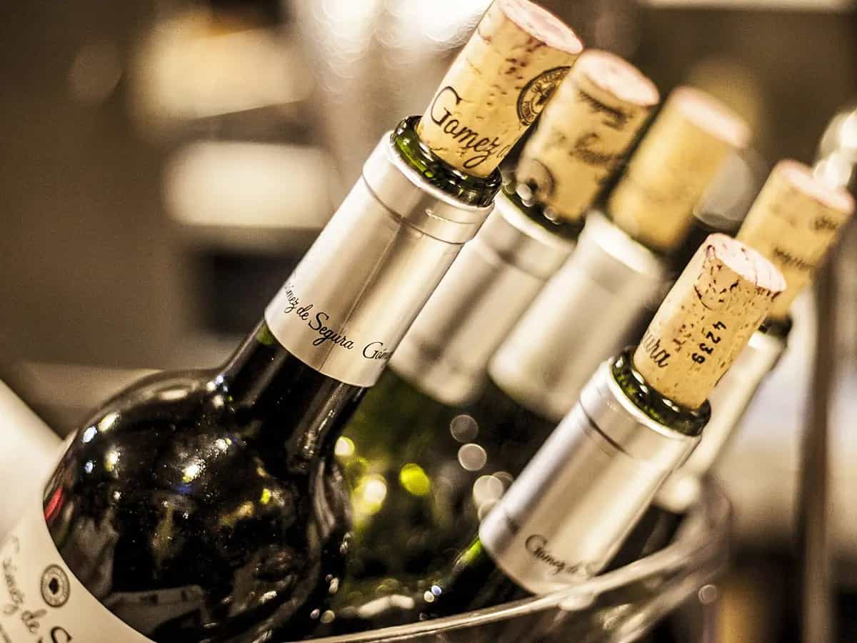 Come viene contraffatto il vino