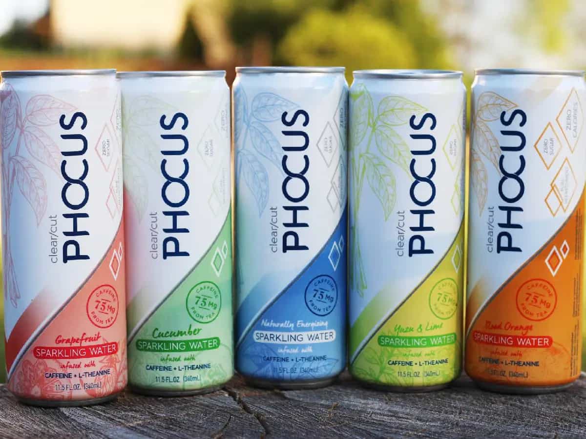 Acqua gassata con caffeina