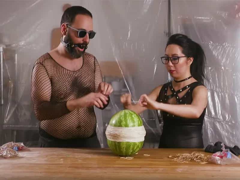 cos e bdsm food porn