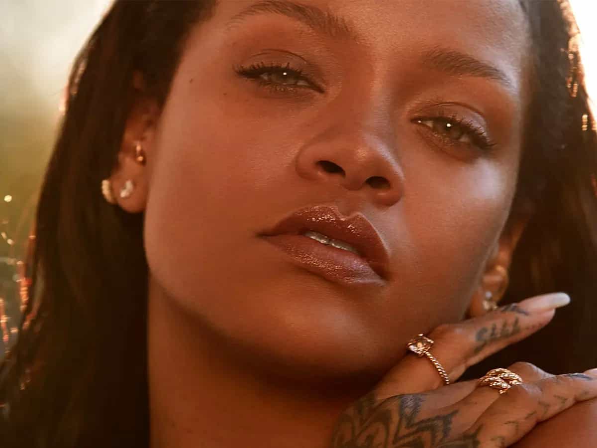 Rihanna Fenty Skin